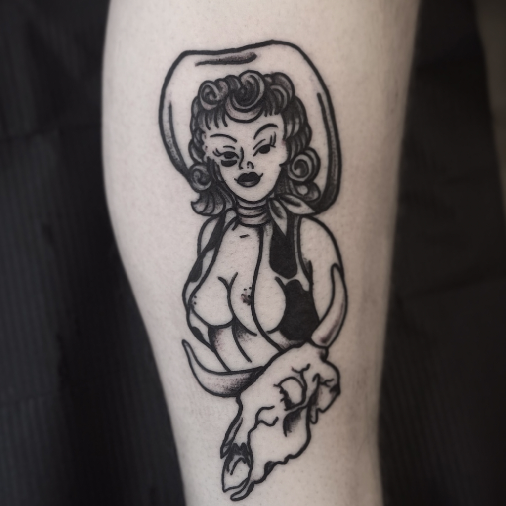 traditional style tattoo crafted at The Viper Pit, Irlam. Serving Salford, Trafford & Warrington, near the Trafford Centre.