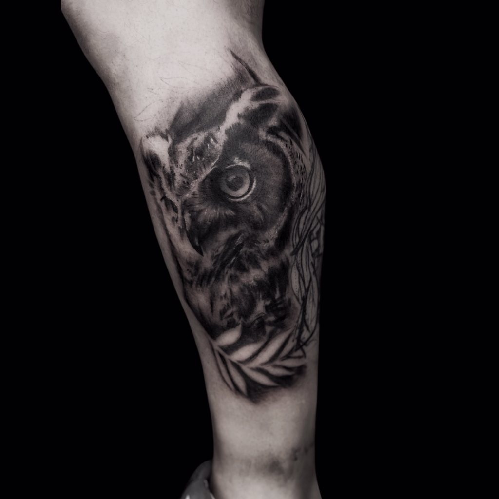 Black & grey realism owl tattoo – Irlam’s Viper Pit. Expert detail for Salford, Warrington & Trafford, near the Trafford Centre