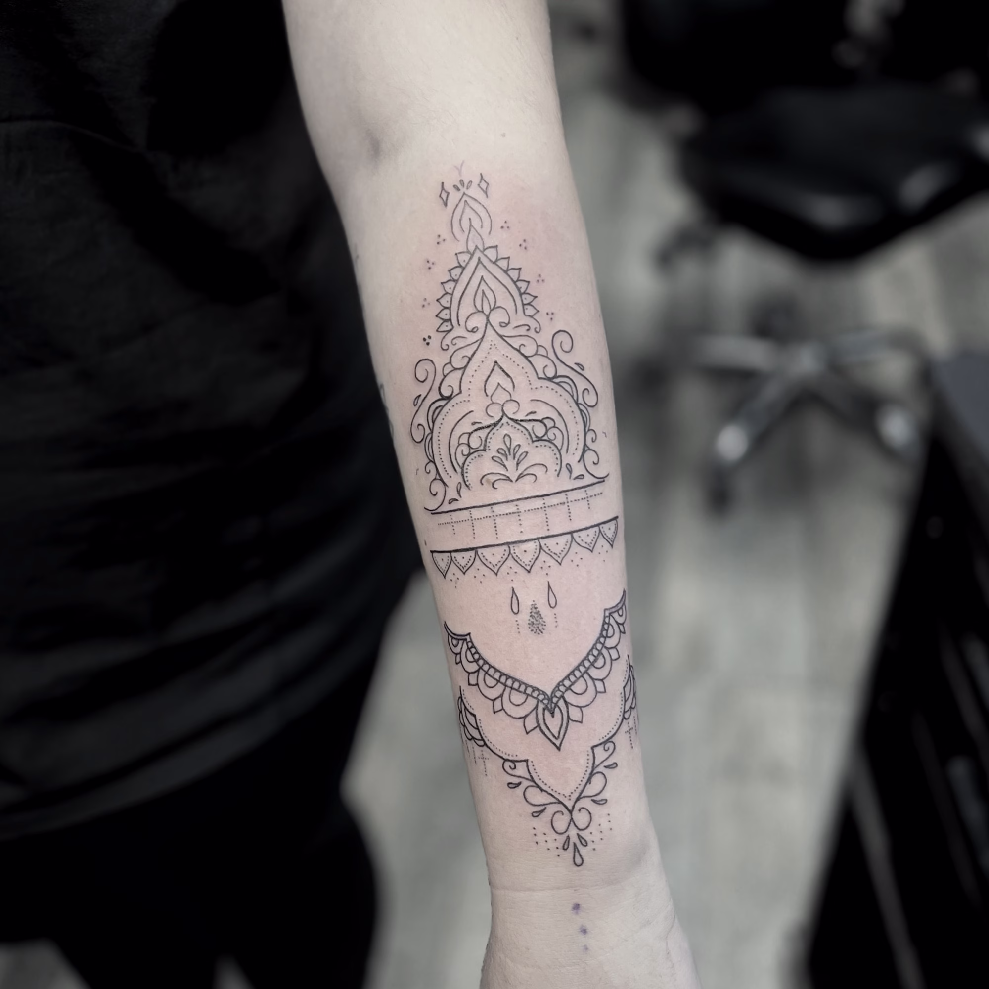 finline ornamental tattoo